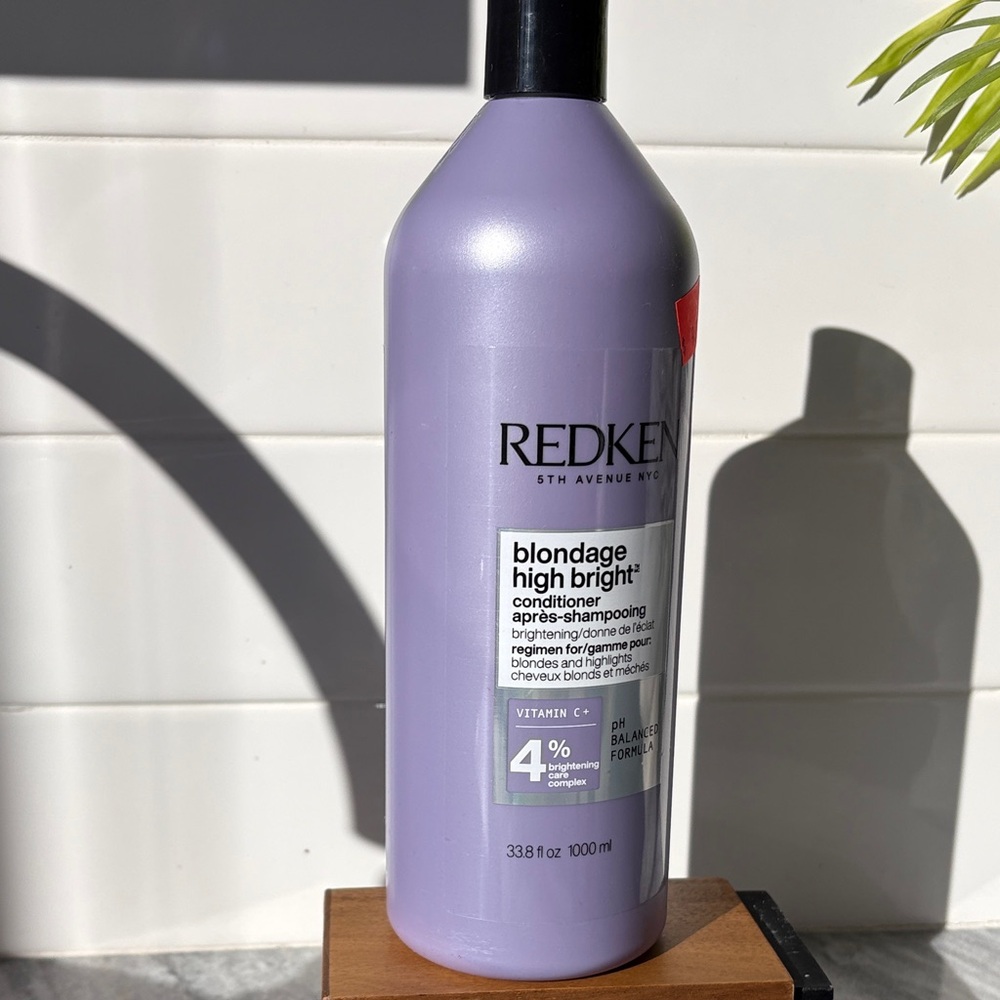 Redken Blondage High Bright Conditioner LITER 33.8oz - RARE - Discontinued